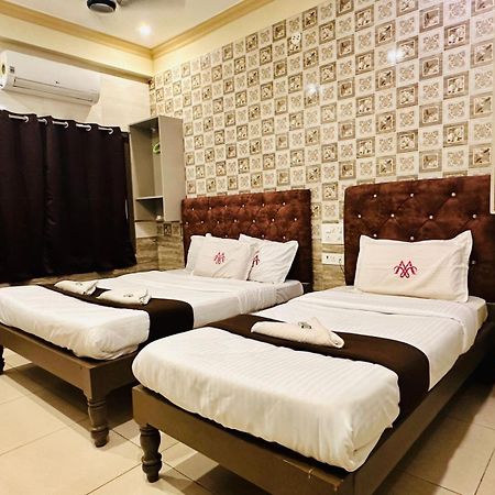 Marina Palace Chennai Exterior photo